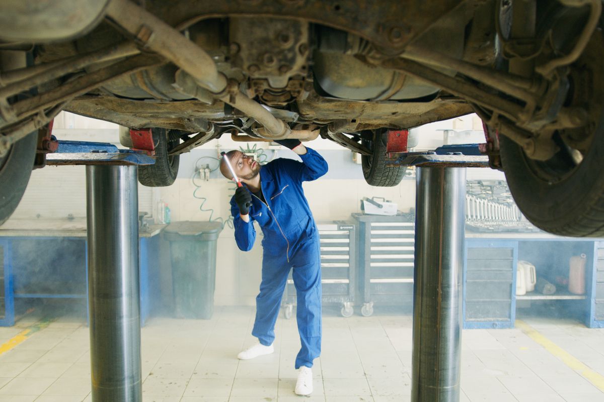Frame and structural inspection on a vehicle lift